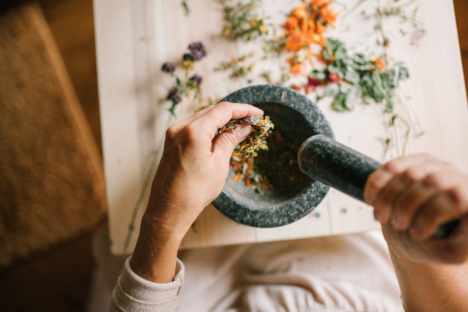 Cholesterol-Reducing Herbs and Spices to Use